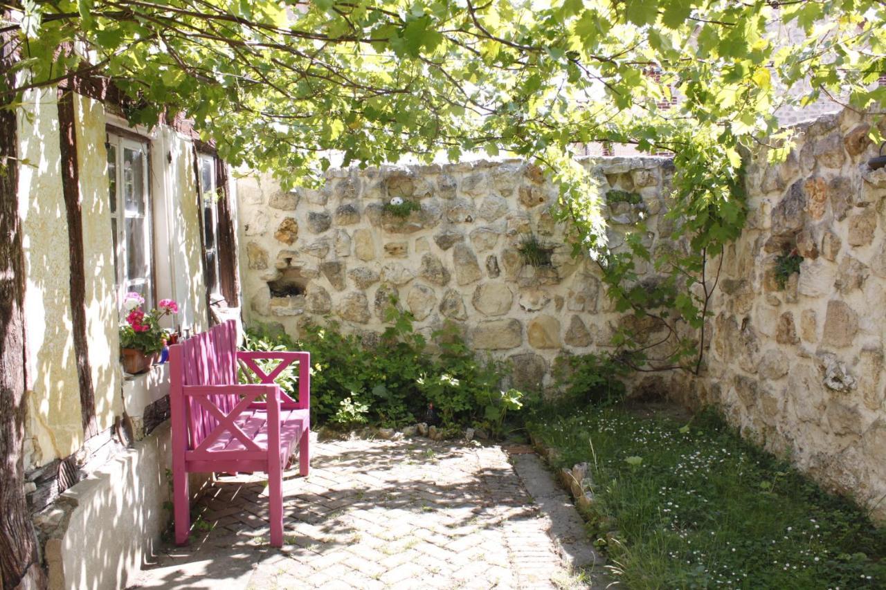 Avenue Du Chateau Saint-Just  Екстериор снимка