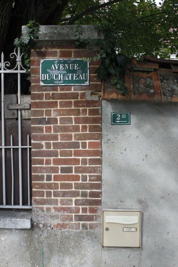 Avenue Du Chateau Saint-Just  Екстериор снимка